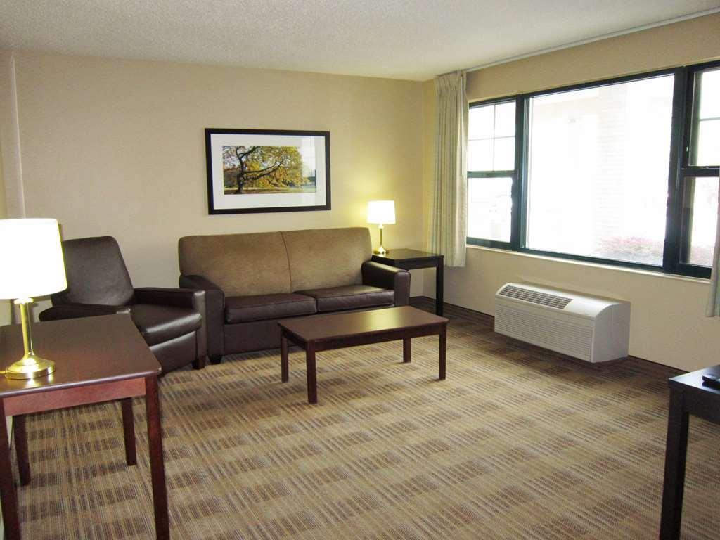 เอ็กซ์เทนด์ สเตย์ อเมริกา คลีฟแลนด์-บรูกลิน Hotel Brooklyn ห้อง รูปภาพ