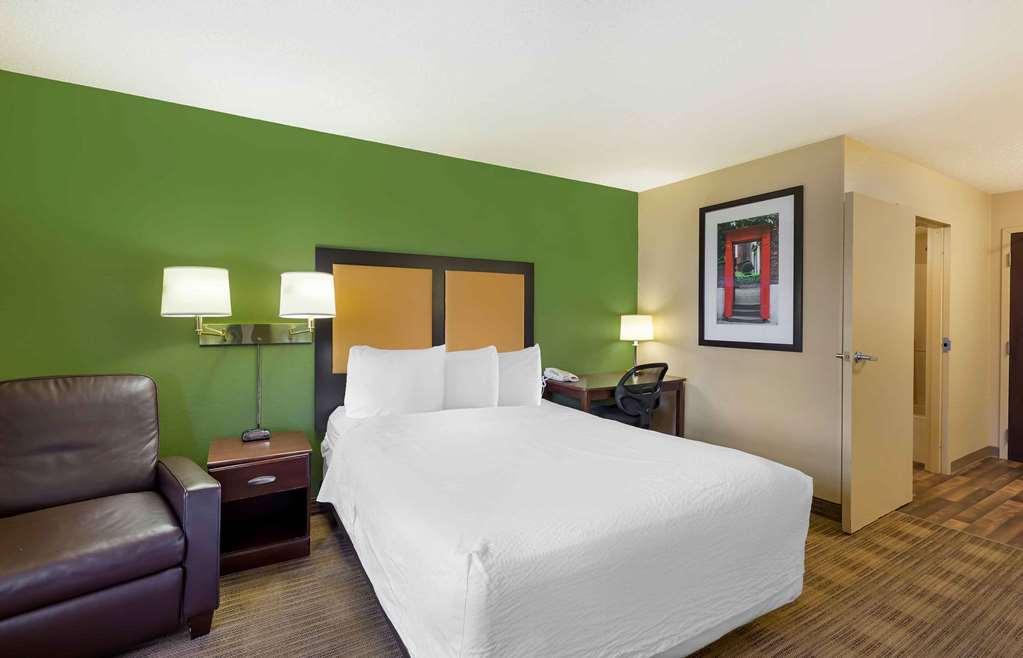 เอ็กซ์เทนด์ สเตย์ อเมริกา คลีฟแลนด์-บรูกลิน Hotel Brooklyn ห้อง รูปภาพ
