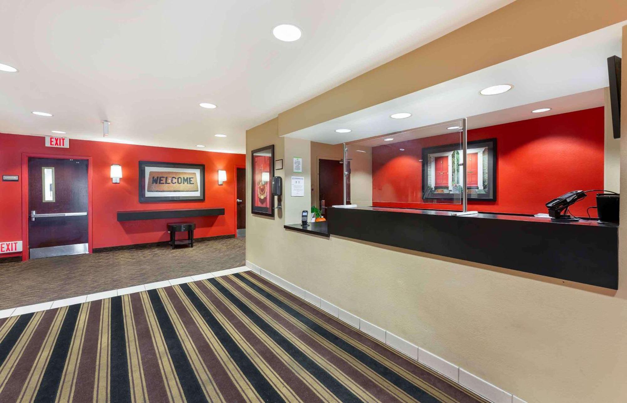 เอ็กซ์เทนด์ สเตย์ อเมริกา คลีฟแลนด์-บรูกลิน Hotel Brooklyn ภายนอก รูปภาพ