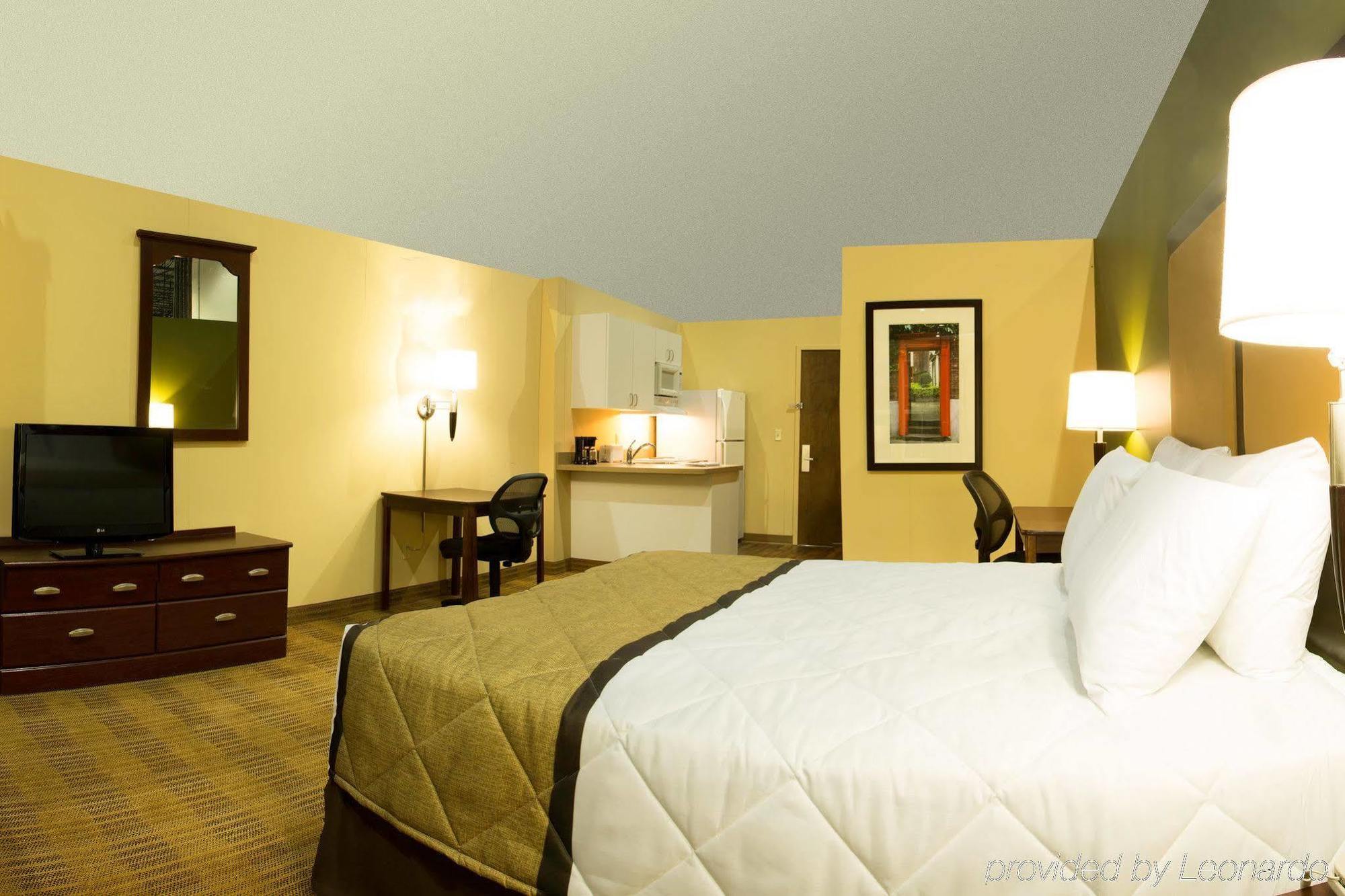 เอ็กซ์เทนด์ สเตย์ อเมริกา คลีฟแลนด์-บรูกลิน Hotel Brooklyn ภายนอก รูปภาพ